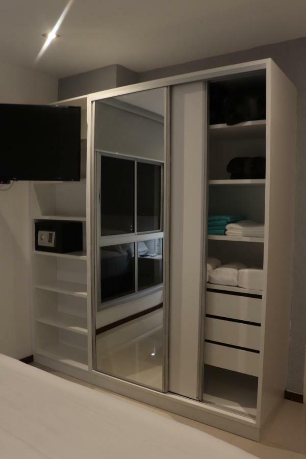 Asuncion Gracia Suites Екстериор снимка